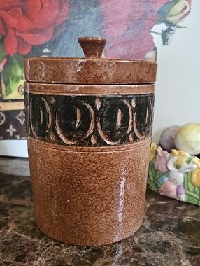 Vintage Brown Ceramic Canister with Decorative Band 8"Hx6"W Approx